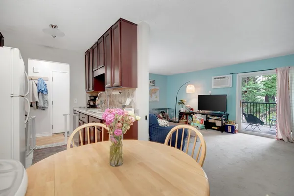 $105,000 | 12846 Nicollet Avenue, Unit 202, Burnsville, MN 55337