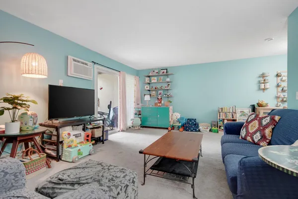 $105,000 | 12846 Nicollet Avenue, Unit 202, Burnsville, MN 55337