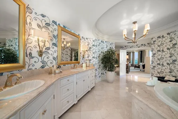 $3,400,000 | 3 Seaside Lane, Unit 601, Belleair, FL 33756