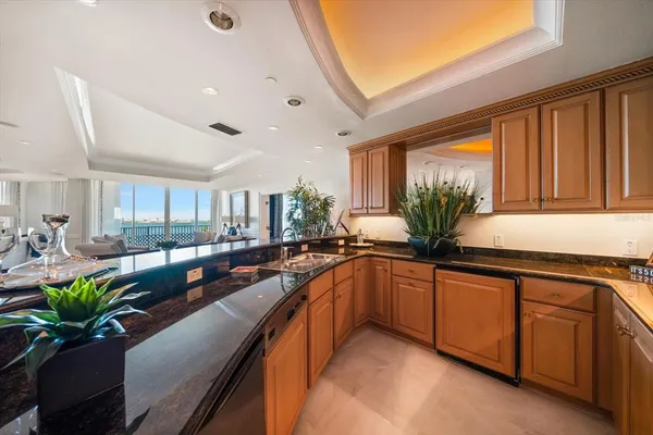 $3,400,000 | 3 Seaside Lane, Unit 601, Belleair, FL 33756