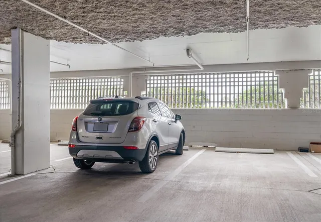 $3,400,000 | 3 Seaside Lane, Unit 601, Belleair, FL 33756