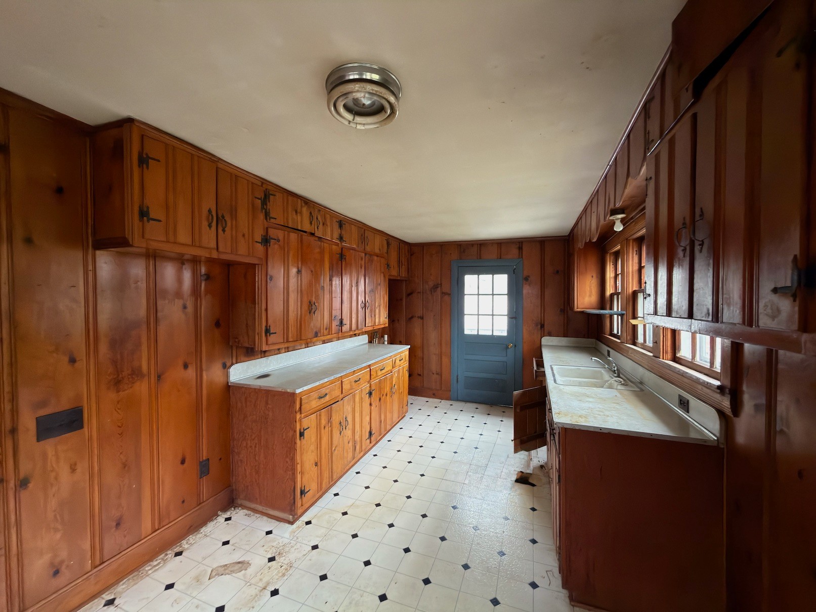 2594 Faulkner Springs Road McMinnville, TN 37110 - Photo 14 of 17 a view of an entryway with wooden & door