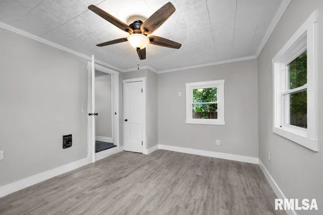 $134,700 | 2519-29 29 1/2 Street, Rock Island, IL 61201