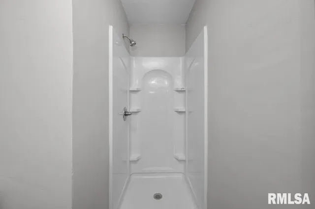 $134,700 | 2519-29 29 1/2 Street, Rock Island, IL 61201