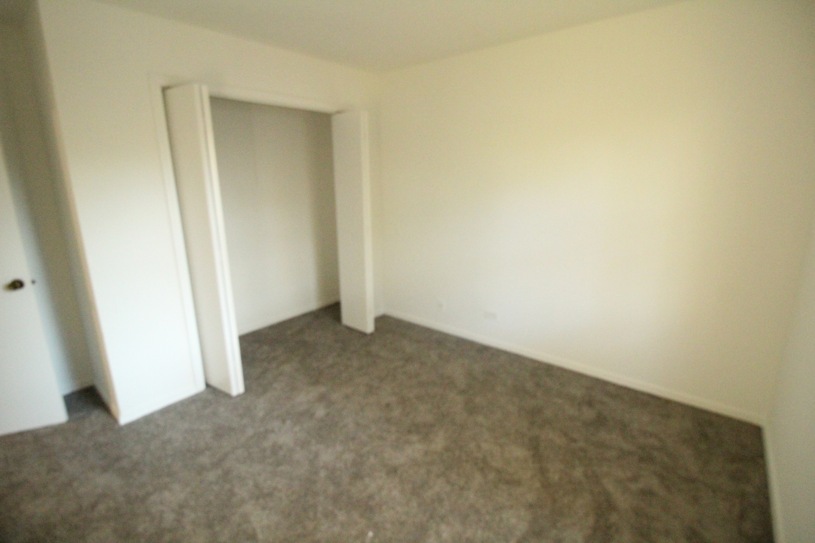 3 Deerpath Road Lake In The Hills, IL 60156 - Photo 13 of 22 a view of a small space