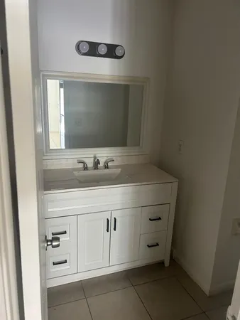 $1,500 | 255 Southwest 12th Street, Dania Beach, FL 33004