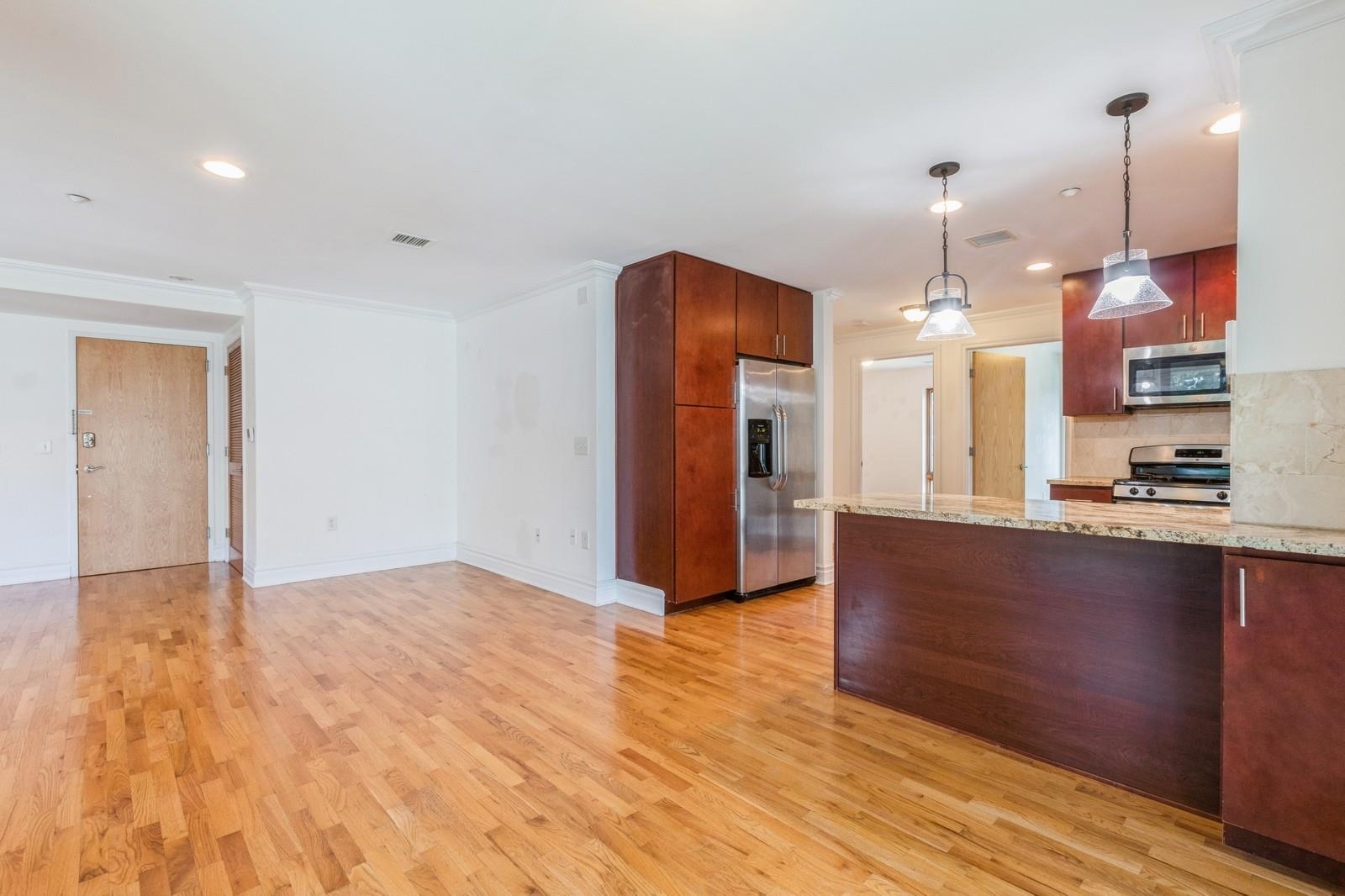 17 Meadow Road, Unit 310 Rutherford, NJ 07070 - Photo 4 of 24 Gallery Image 4