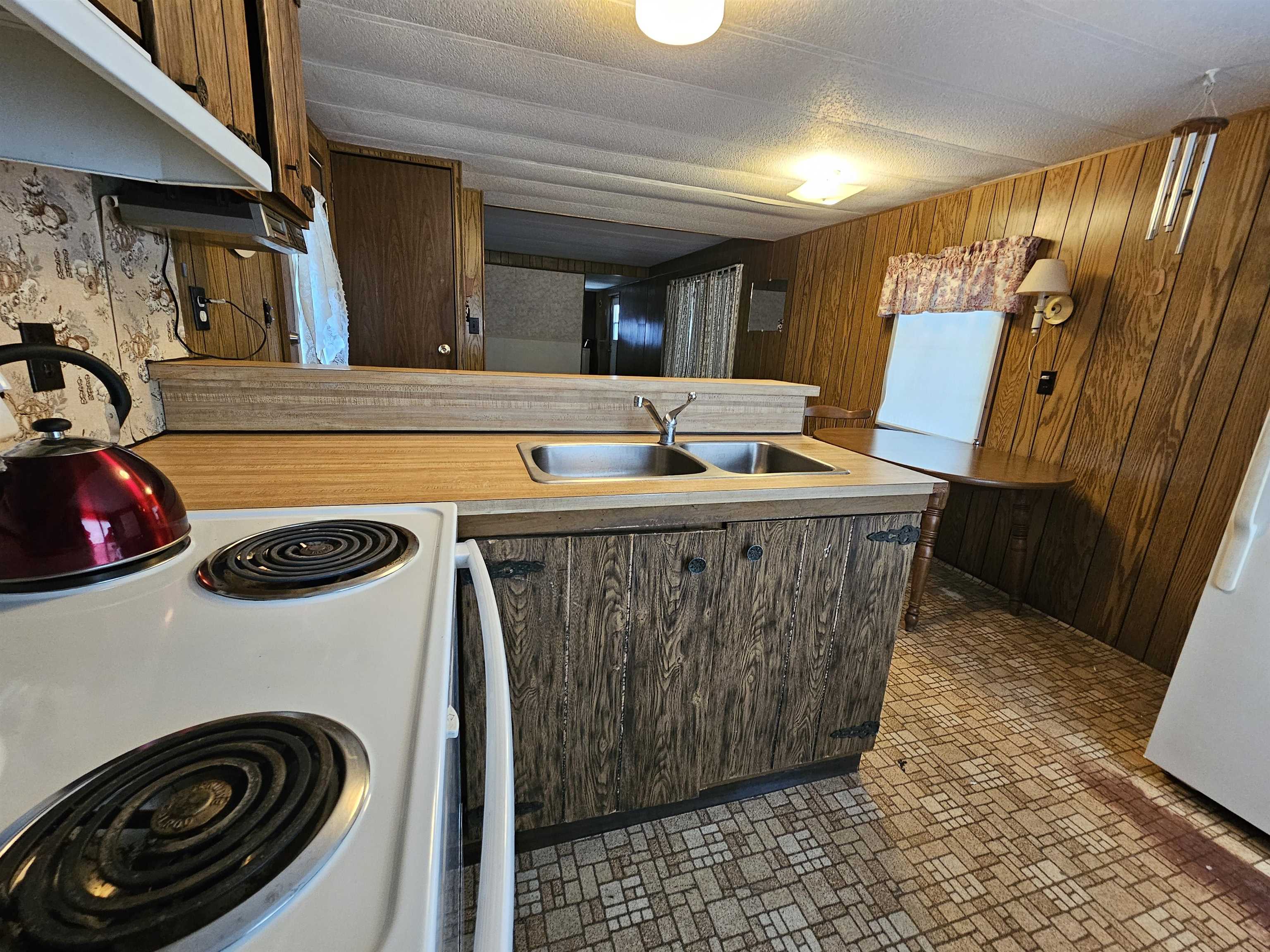 2 Cloverdale Circle Dover, NH 03820 - Photo 11 of 16