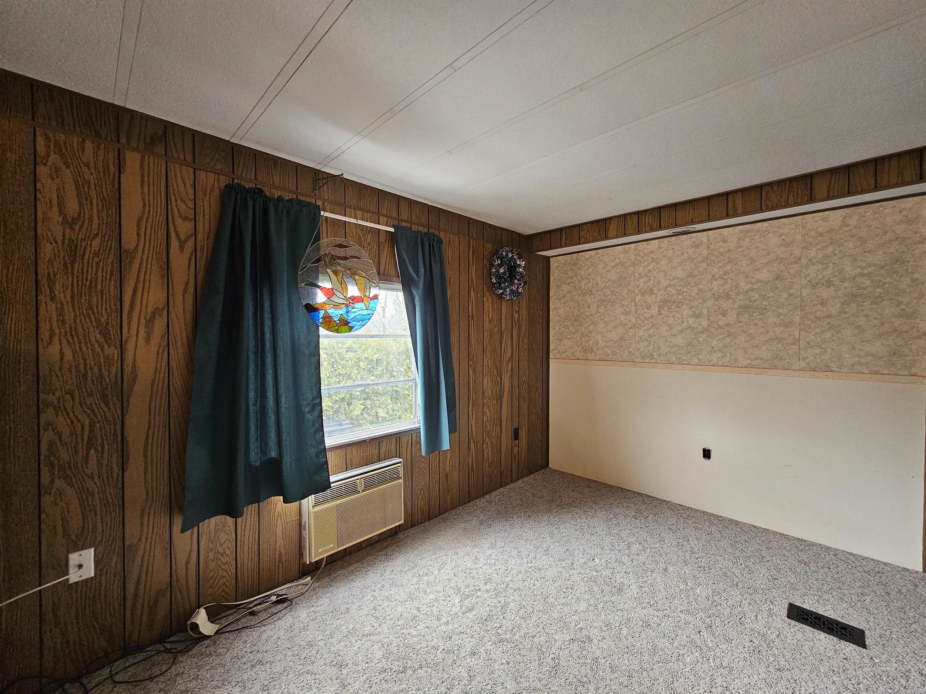 2 Cloverdale Circle Dover, NH 03820 - Photo 14 of 16