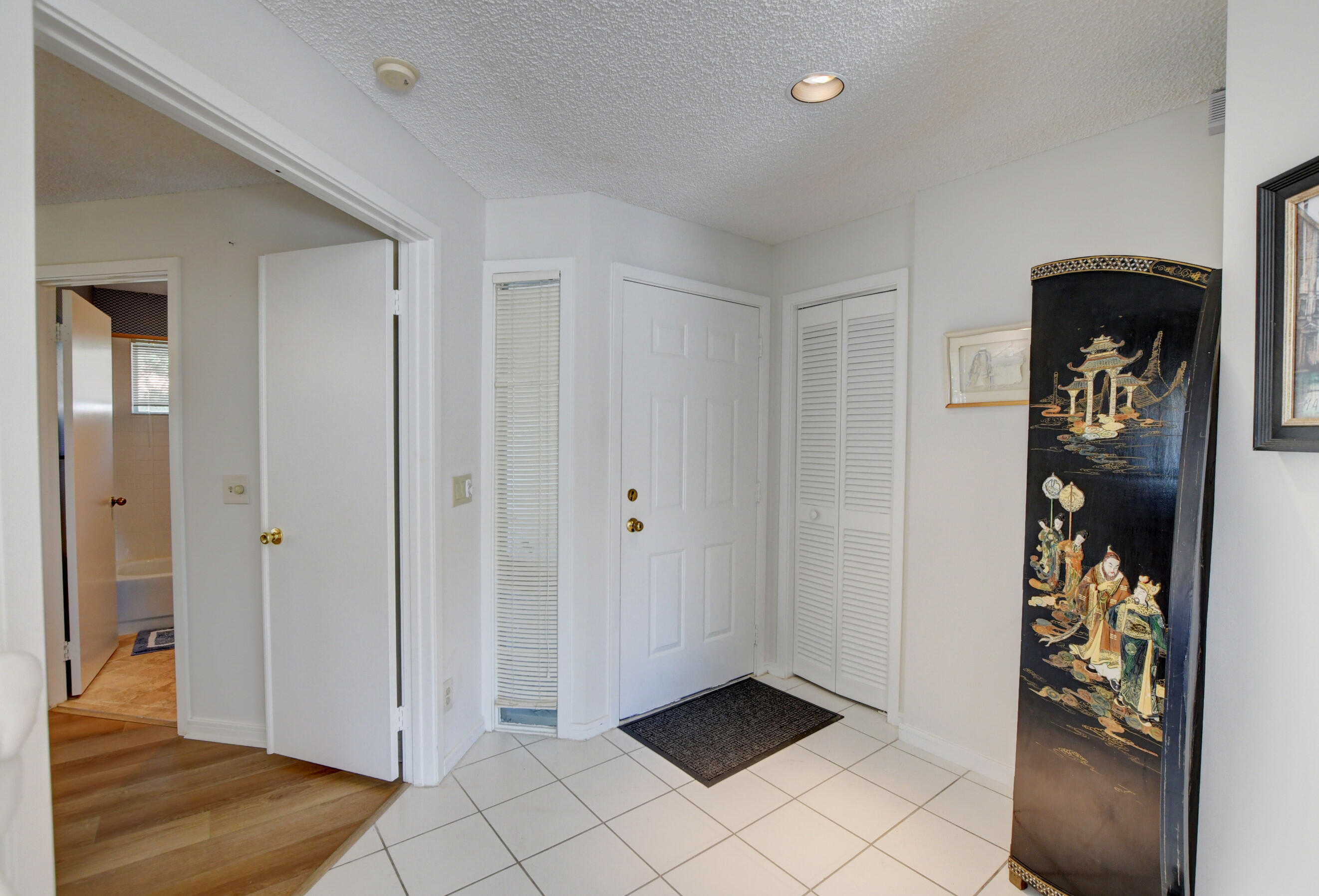 2282 Northwest 52nd Street Boca Raton, FL 33496 - Photo 5 of 33 05_ebf_5969and4more