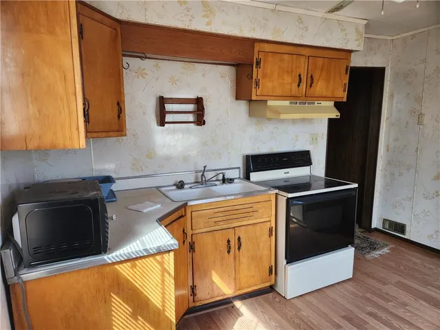 $79,900 | 528 Carbon Street, Butler, PA 16001