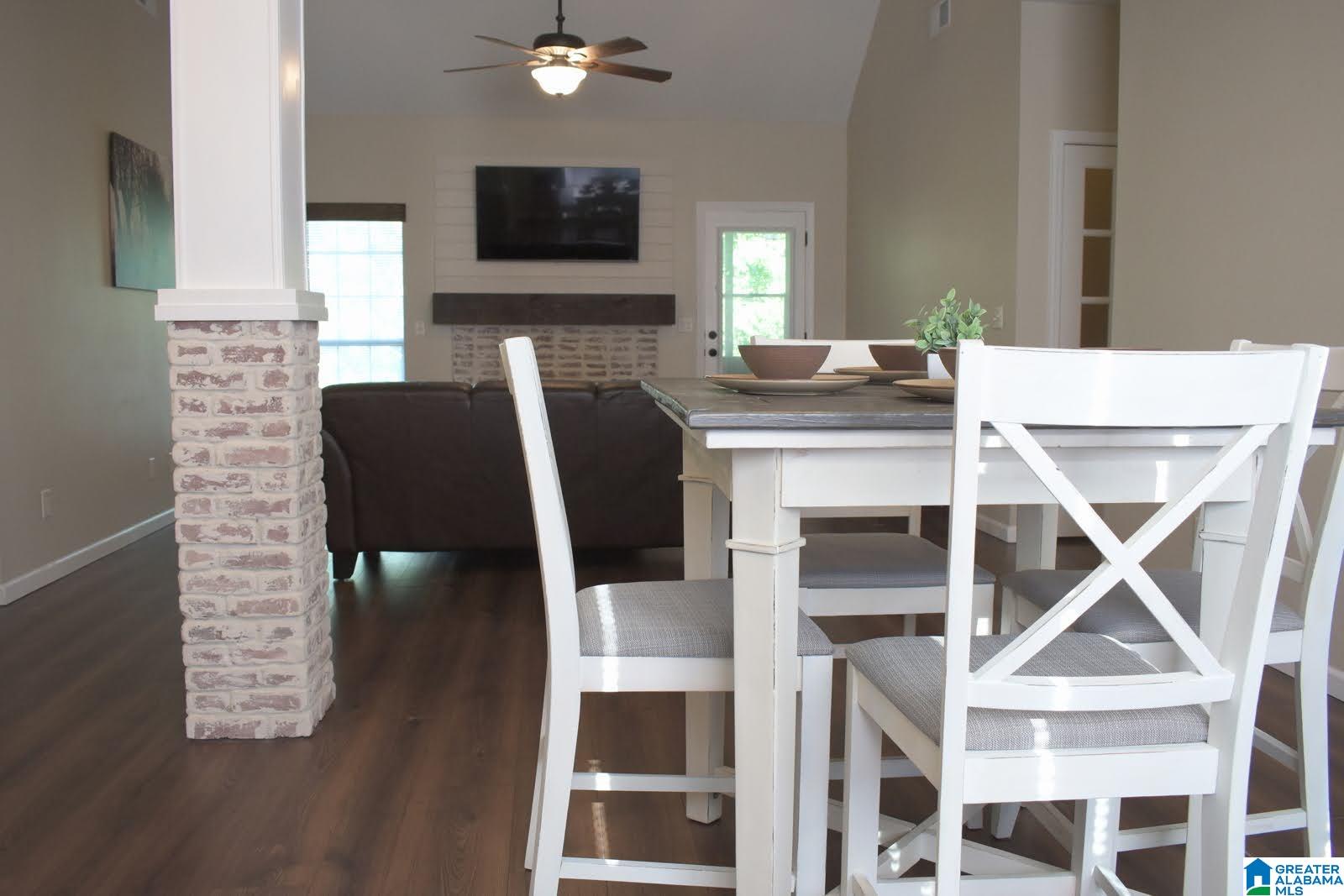 320 Lane Park Trail Alabaster, AL 35114 - Photo 4 of 33