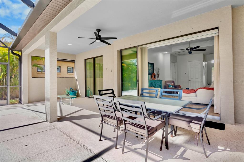 7608 Rio Bella Place Bradenton, FL 34201 - Photo 10 of 49