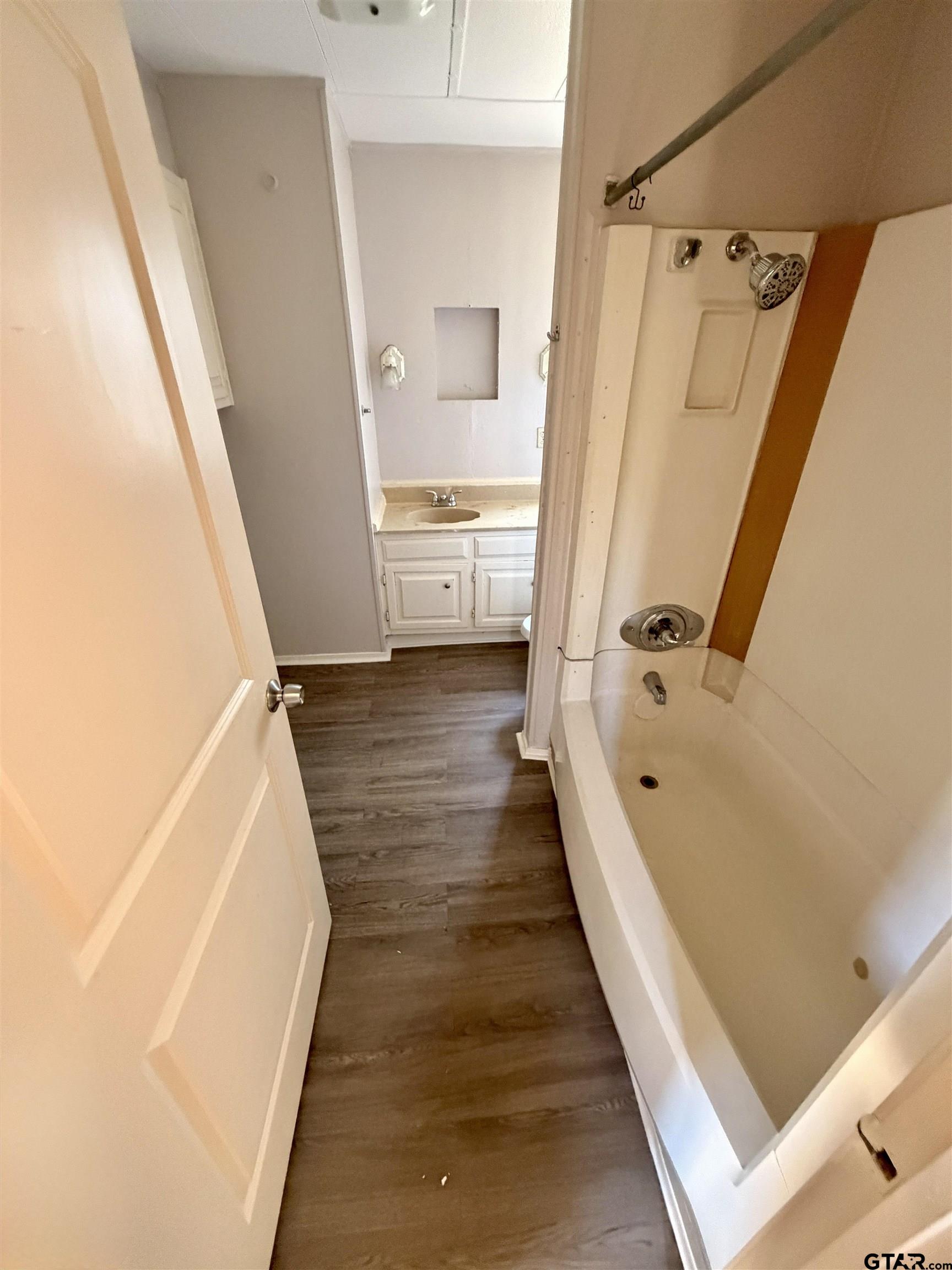 8232 Echo Lane Tyler, TX 75708 - Photo 3 of 8 Gallery Image 3