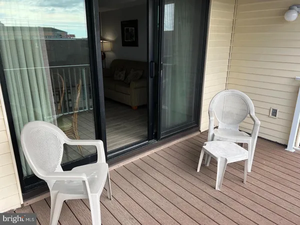 a view of an ocean and a building