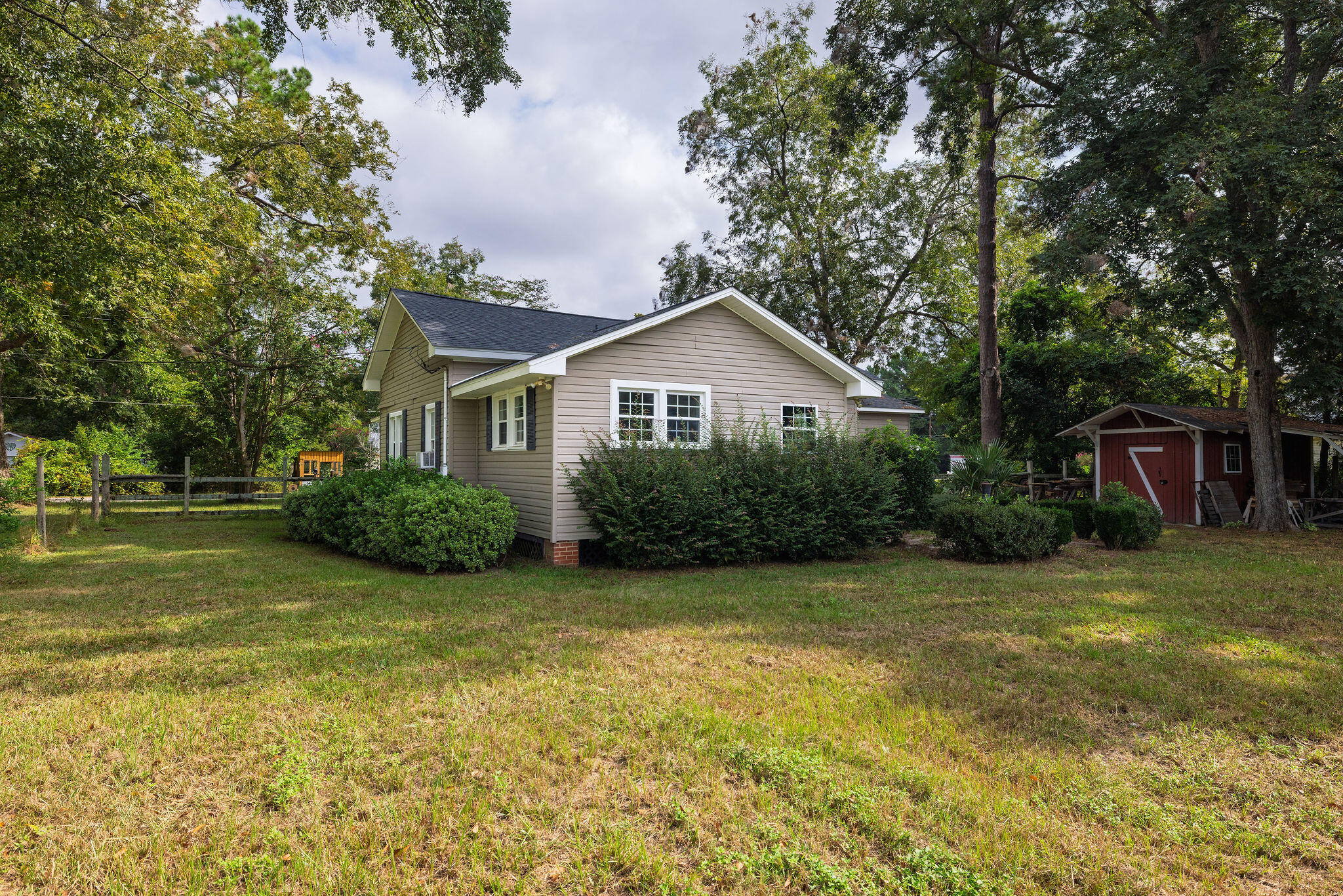 105 Dukes Street St. George, SC 29477 - Photo 42 of 58 Side of Home