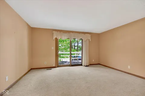 $995,000 | 64 Hickory Ridge Circle, Cicero, IN 46034