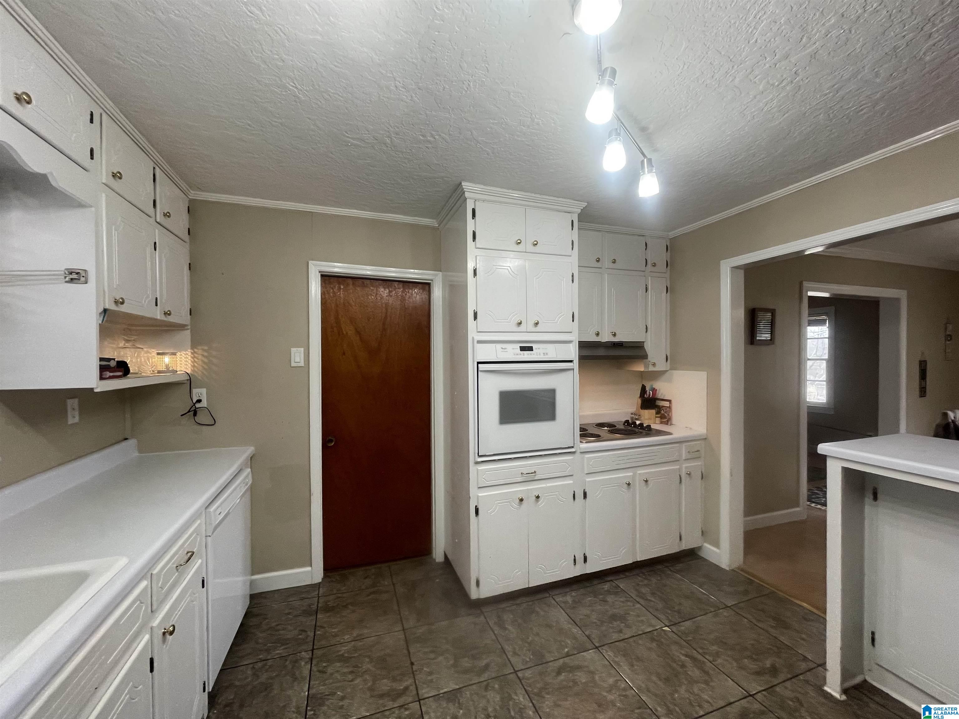 1010 Airport Road Weaver, AL 36277 - Photo 11 of 36