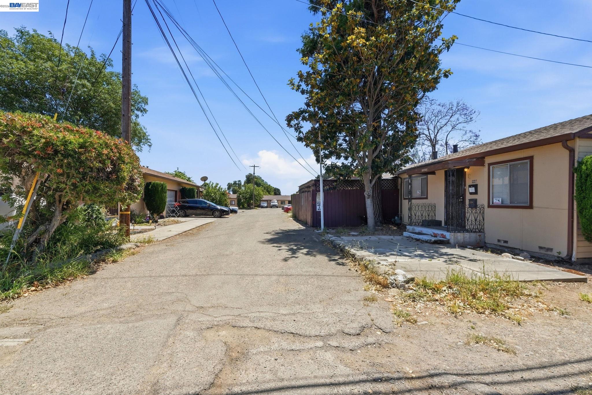 585 Old Canyon Road Fremont, CA 94536 - Photo 12 of 45
