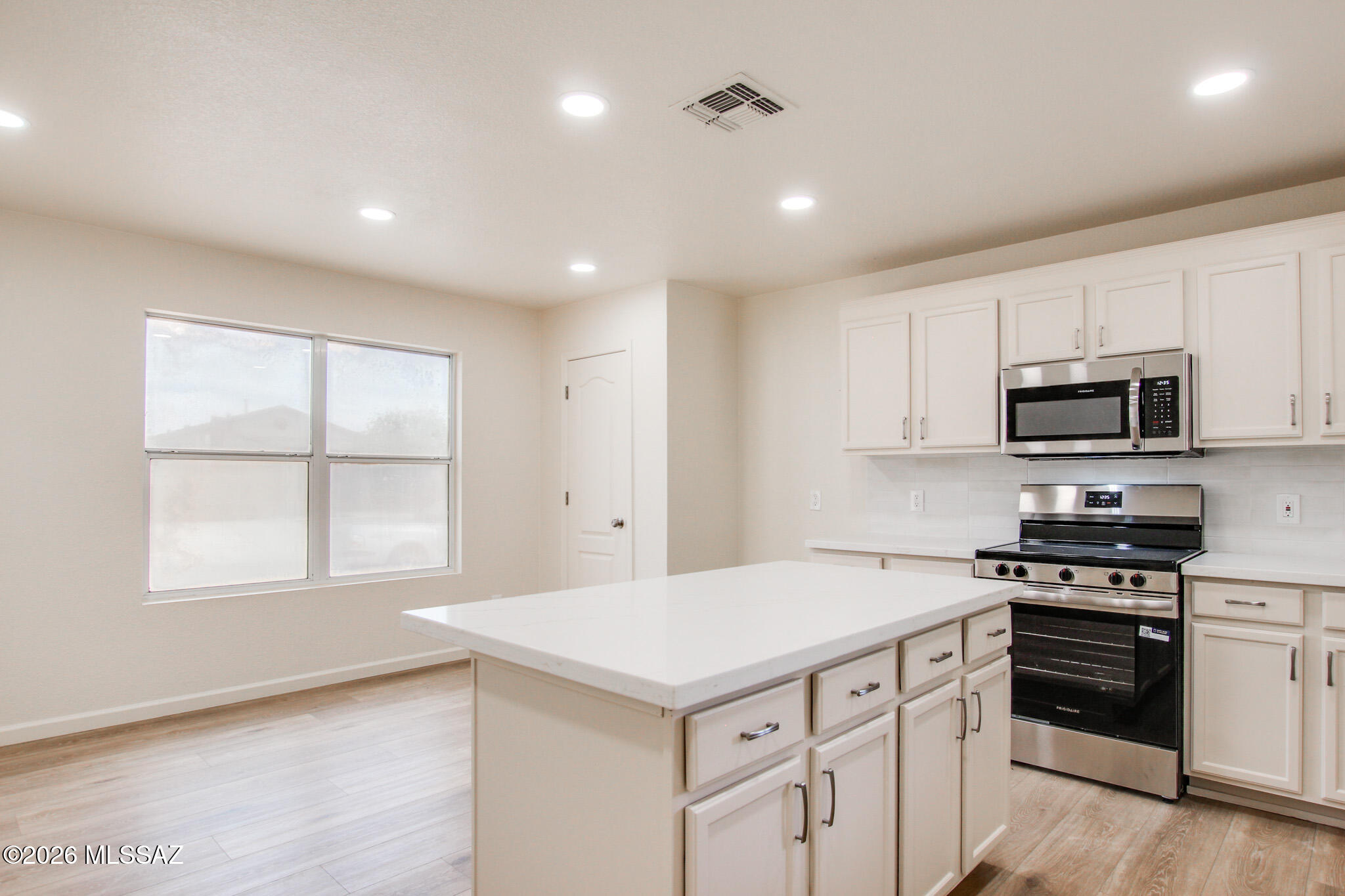 3610 South Desert Echo Road Tucson, AZ 85735 - Photo 4 of 46