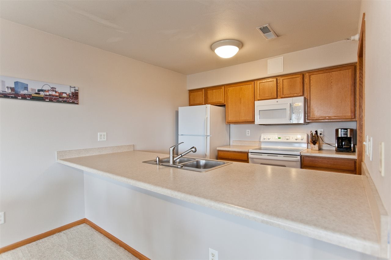 368 Camden Road Iowa City, IA 52245 - Photo 11 of 23 Gallery Image 11