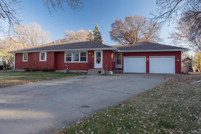$359,900 | 10647 Washington Boulevard Northeast, Blaine, MN 55434