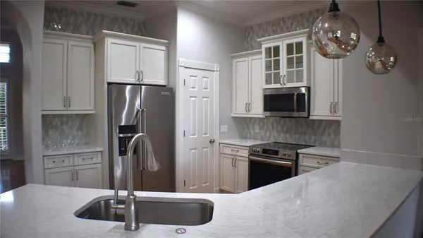 $4,495 | 4910 Old Creek Drive, Sarasota, FL 34233