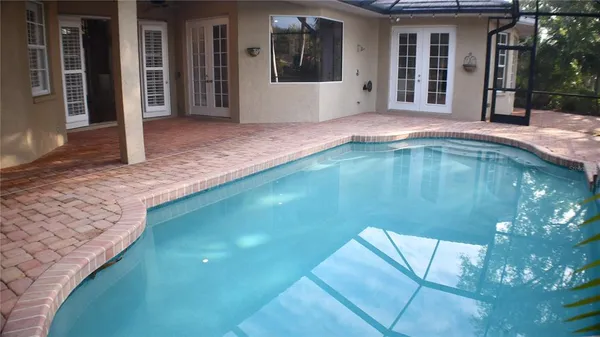 $4,495 | 4910 Old Creek Drive, Sarasota, FL 34233