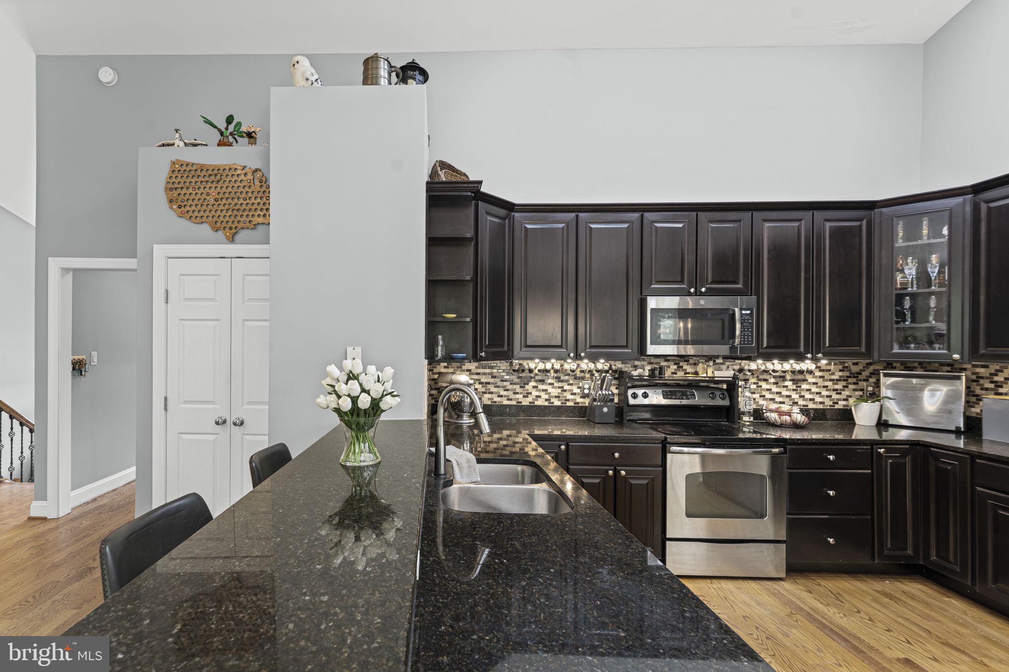 6688 Kelly Road Warrenton, VA 20187 - Photo 12 of 49 Gallery Image 12