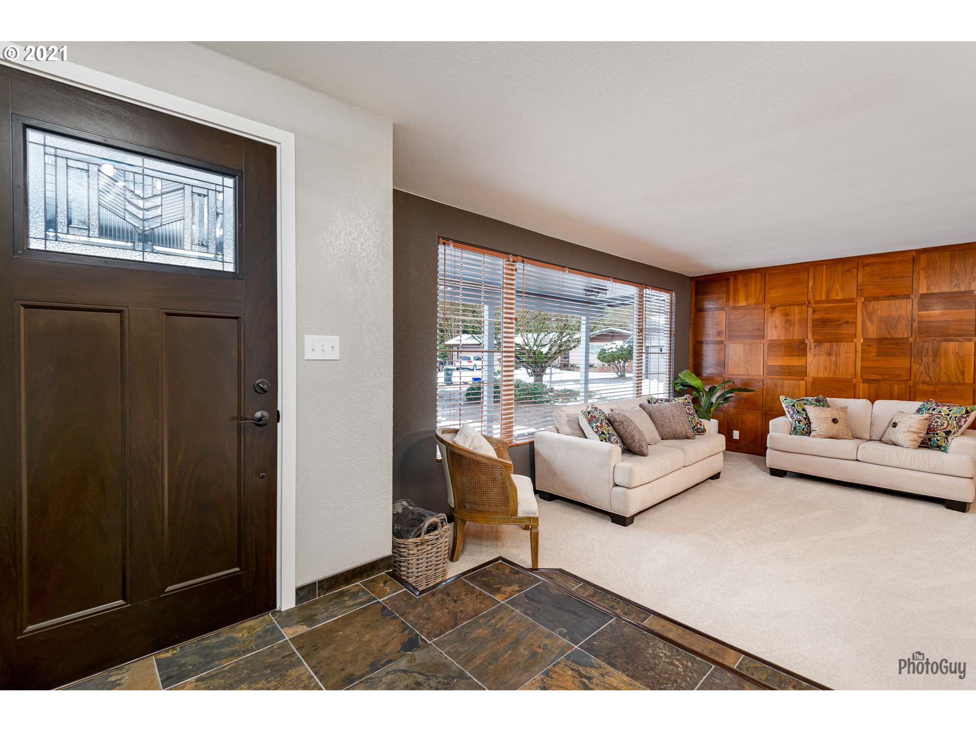 2548 35th Place Springfield, OR 97477 - Photo 4 of 24