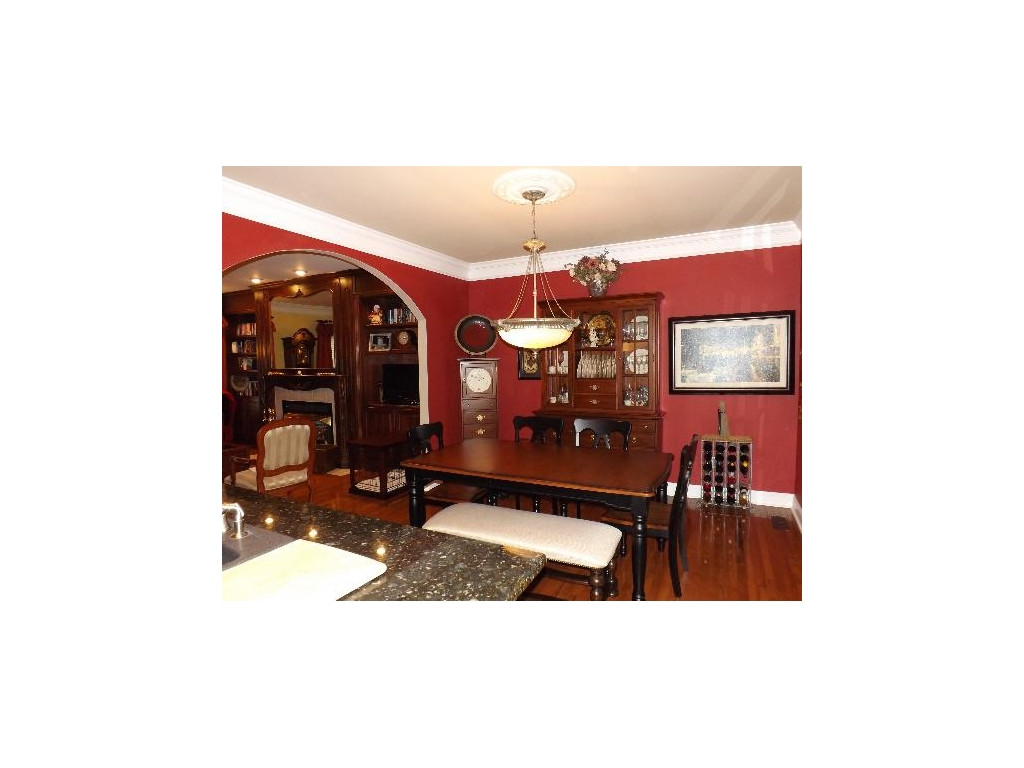 3327 Redstone Road Johnson City, TN 37604 - Photo 8 of 24 Dining Room