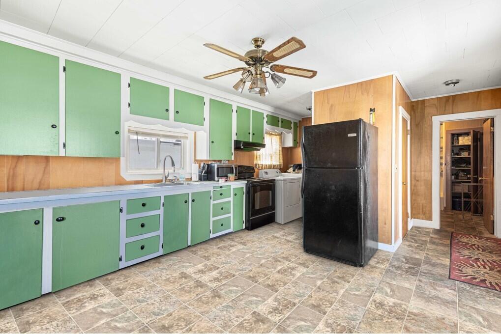 74 Pool Street Biddeford, ME 04005 - Photo 20 of 35 Unit 2, Kitchen