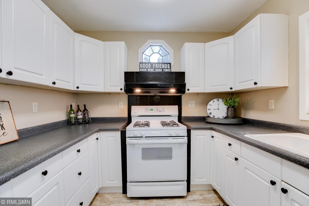 420 Sargent Road Willernie, MN 55090 - Photo 13 of 41 Gallery Image 13