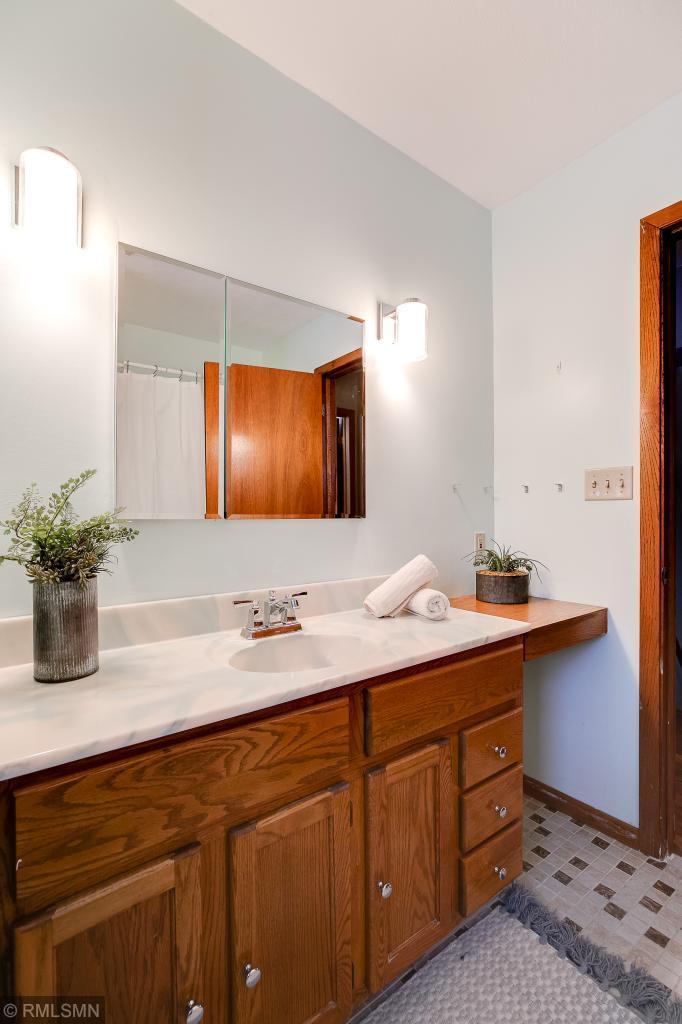 420 Sargent Road Willernie, MN 55090 - Photo 24 of 41 Gallery Image 24