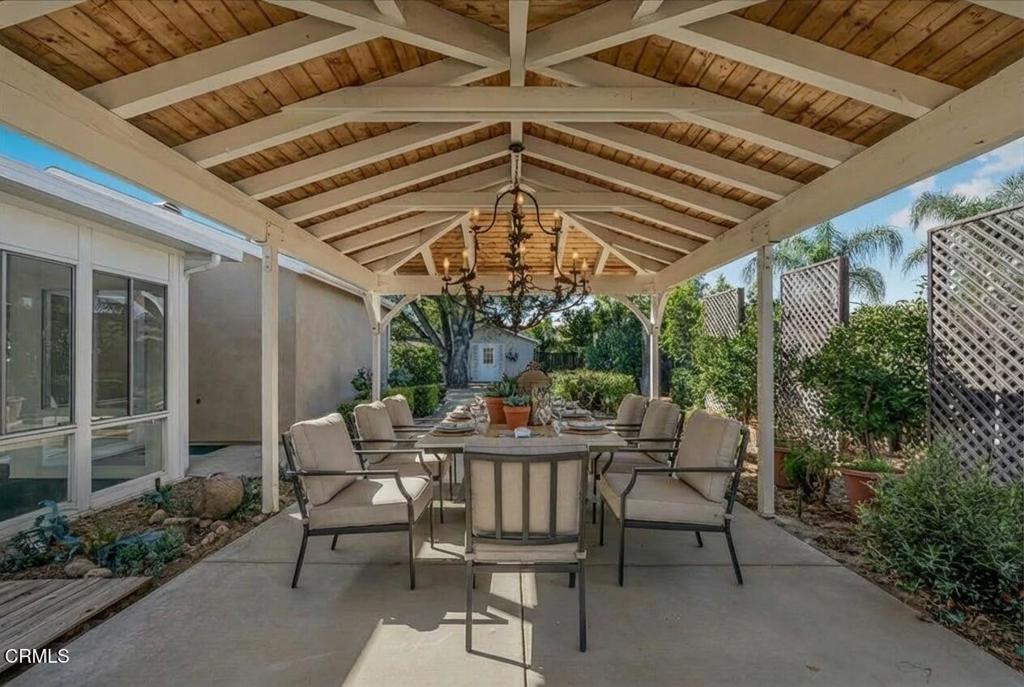 5076 Alta Street Simi Valley, CA 93063 - Photo 36 of 73 48 - Chairs outside