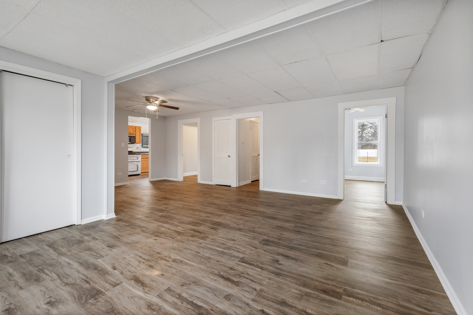 36834 North Stanton Point Road Ingleside, IL 60041 - Photo 3 of 16