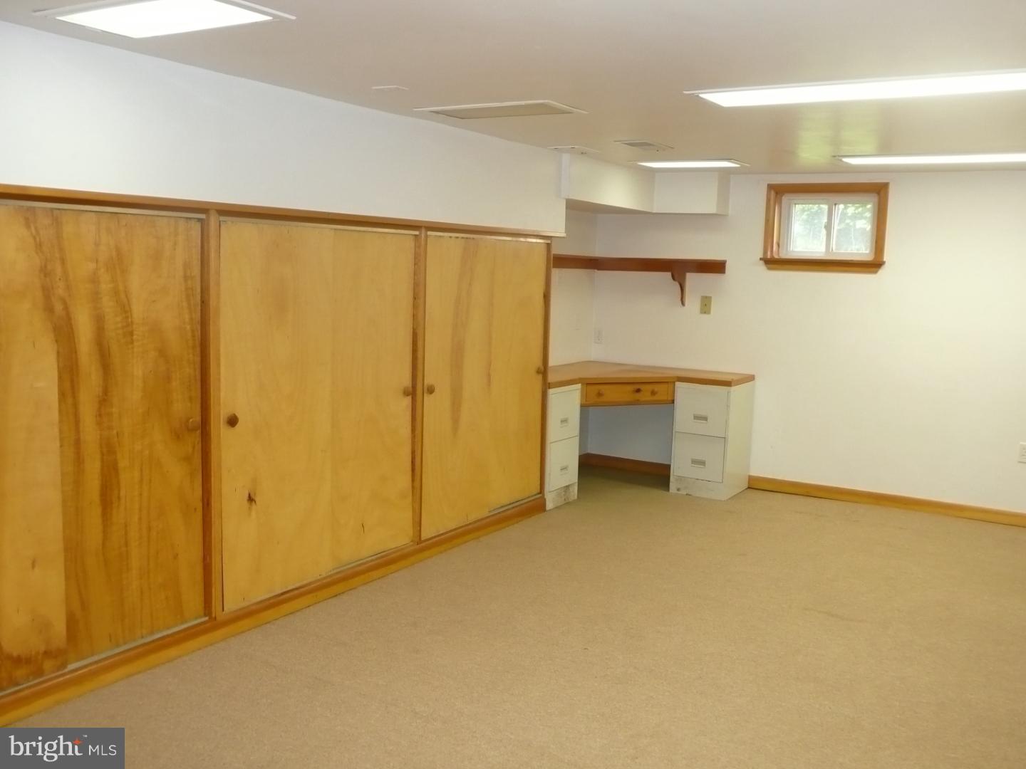 421 Willow Road Hellertown, PA 18055 - Photo 14 of 19 Basement - Finished