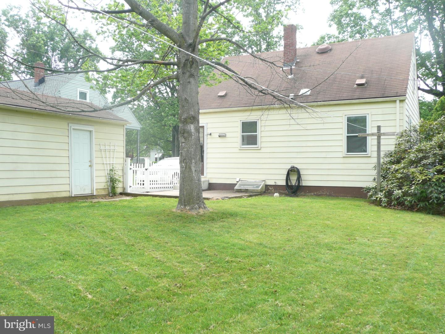 421 Willow Road Hellertown, PA 18055 - Photo 18 of 19 Back Yard