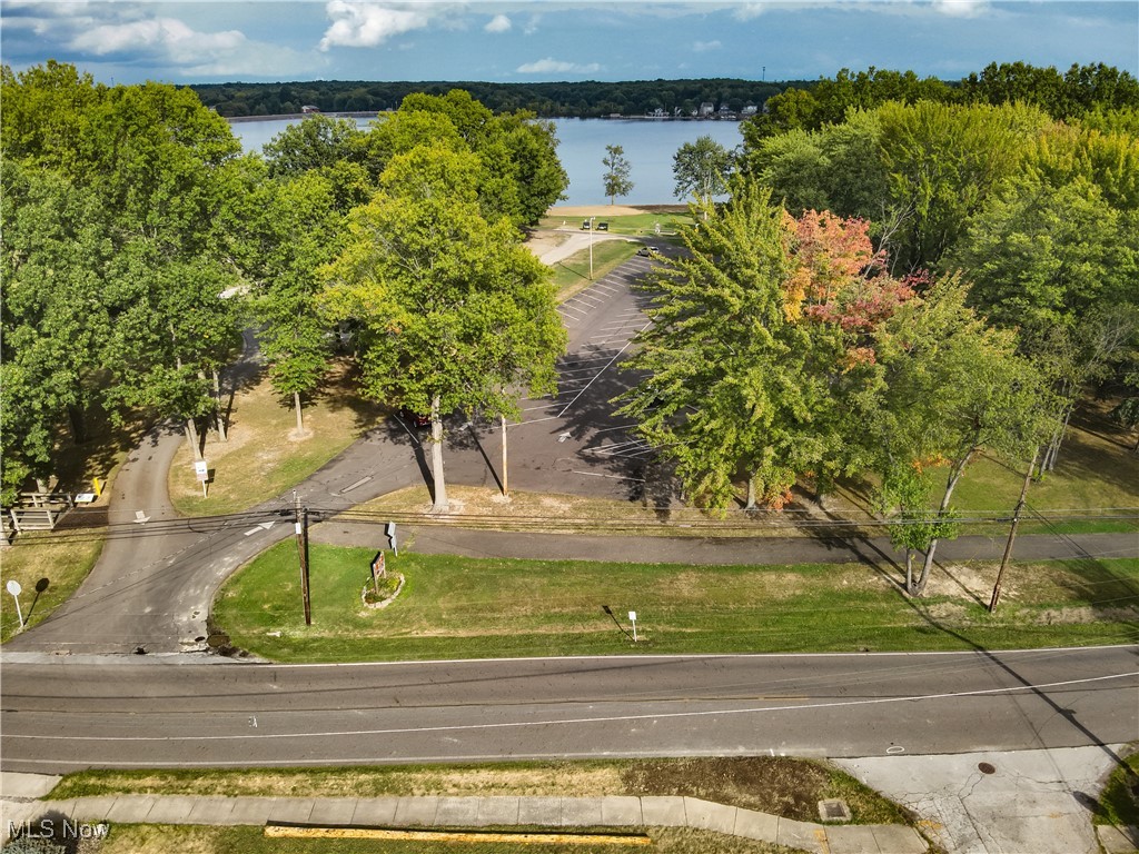 Grandview Rd Lake Lake Milton, OH 44429 - Photo 11 of 28