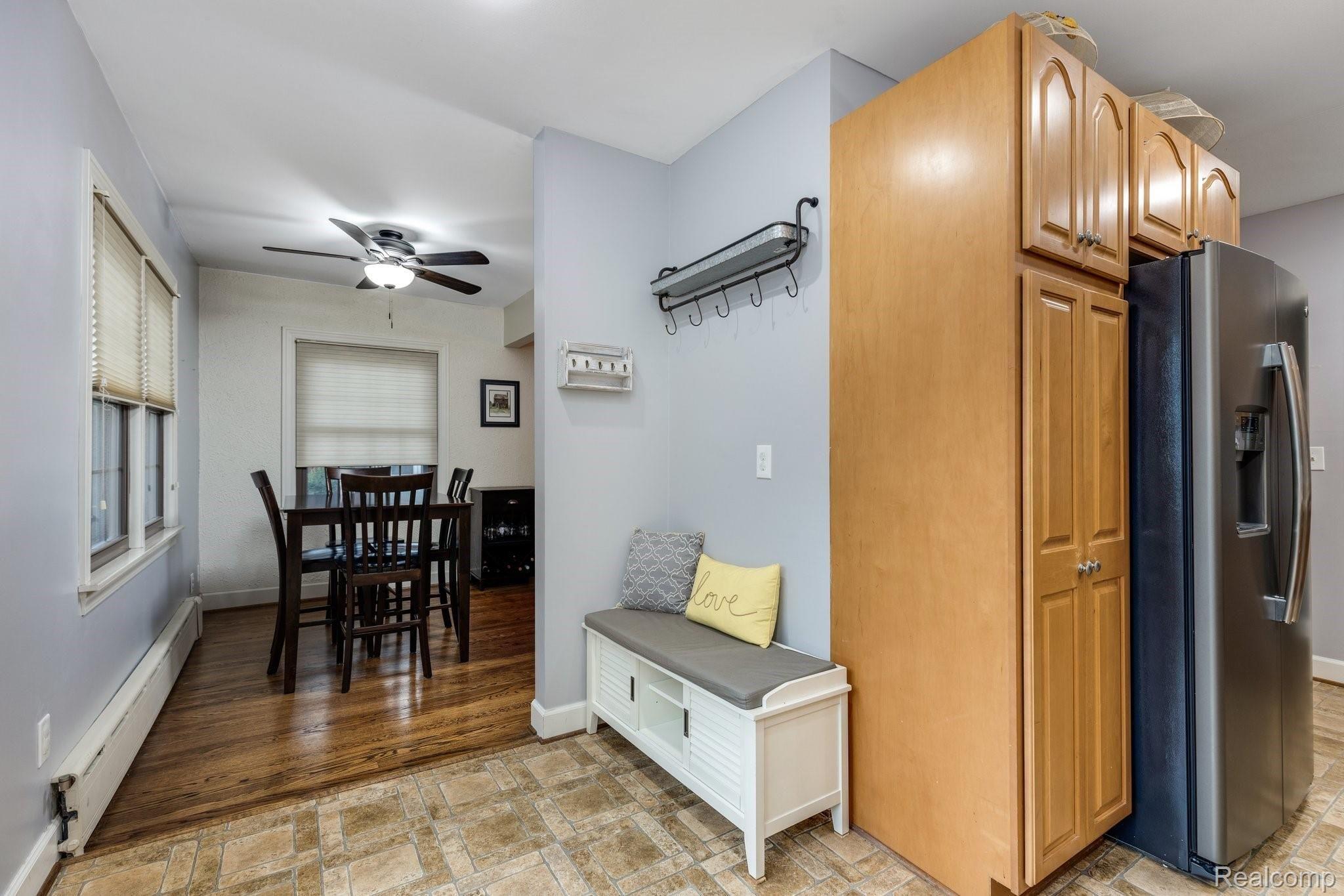 1336 Bishop Road Grosse Pointe, MI 48230 - Photo 12 of 36 1336+Bishop+Rd+Grosse+Pointe+Park-26-web.jpg
