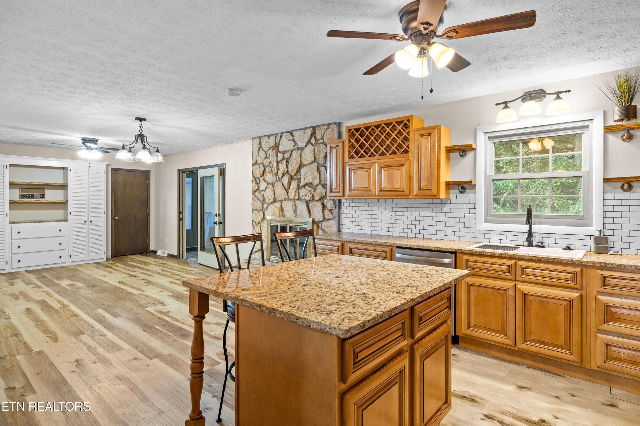 233 Gum Hollow Road Oak Ridge, TN 37830 - Photo 9 of 42 Gallery Image 9