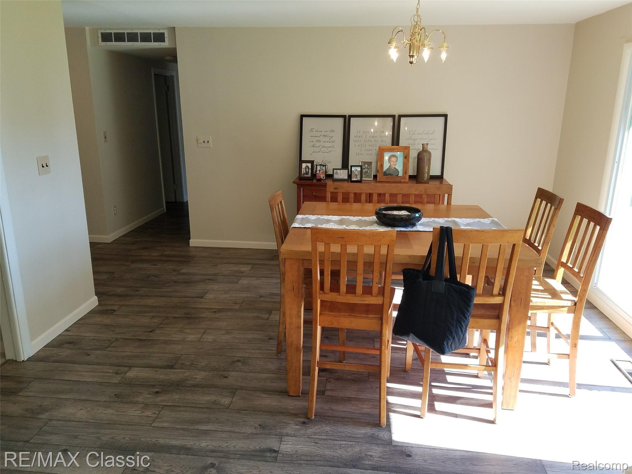 3360 Adams Road Troy, MI 48084 - Photo 19 of 25 3360 garage interior.jpg