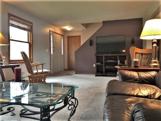 7635 River Road Evart, MI 49631 - Photo 3 of 29 IMG_3765