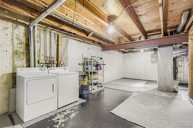 a view of parking area