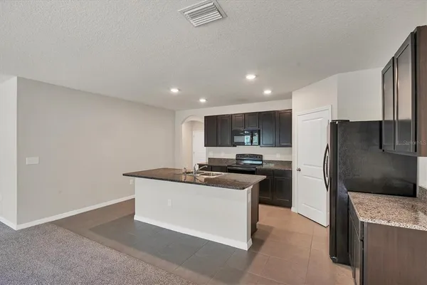 $2,750 | 153 Tierra Verde Way, Bradenton, FL 34212