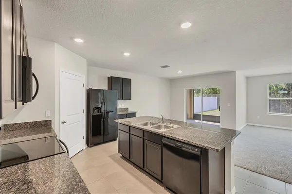 $2,750 | 153 Tierra Verde Way, Bradenton, FL 34212