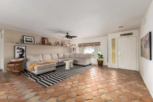 $475,000 | 5754 West Shangri-la Road, Glendale, AZ 85304