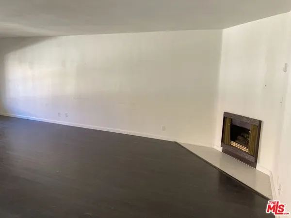 $4,680 | 1033 6th Street, Unit 309, Santa Monica, CA 90403