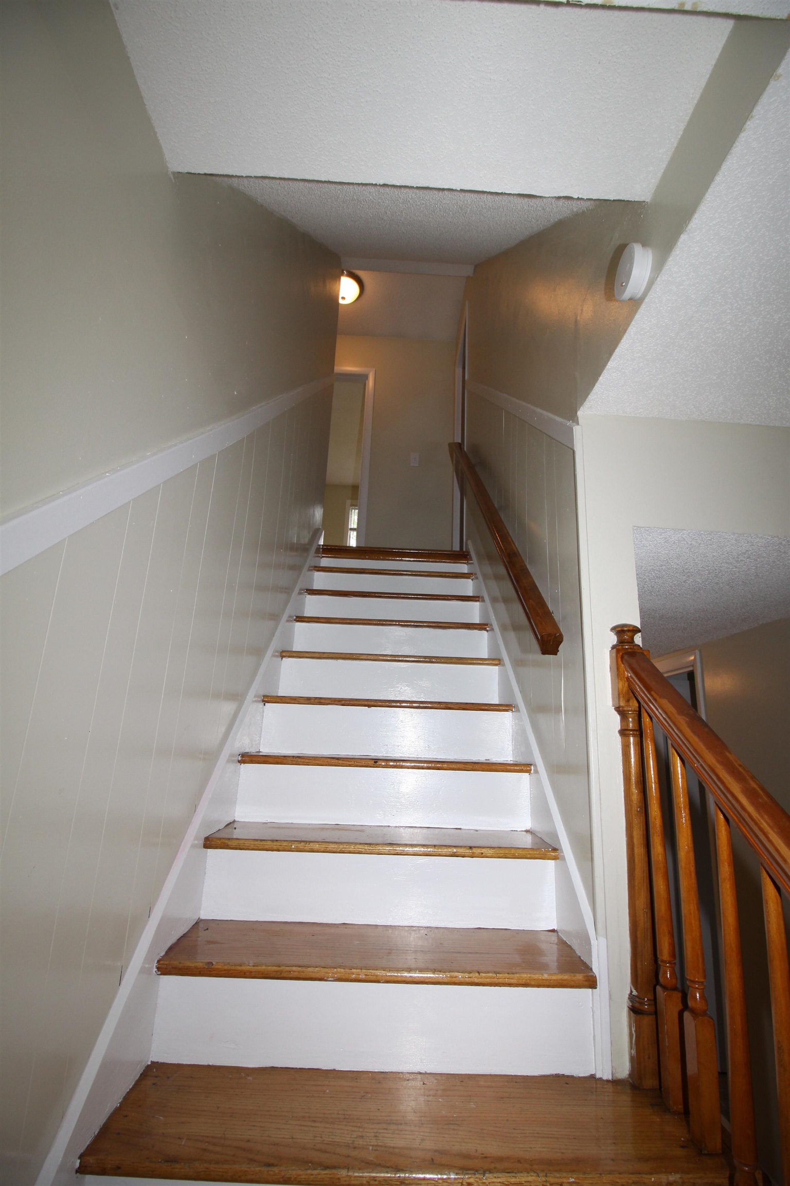 5190 Cottonwood Road Memphis, TN 38118 - Photo 20 of 26 a view of entryway