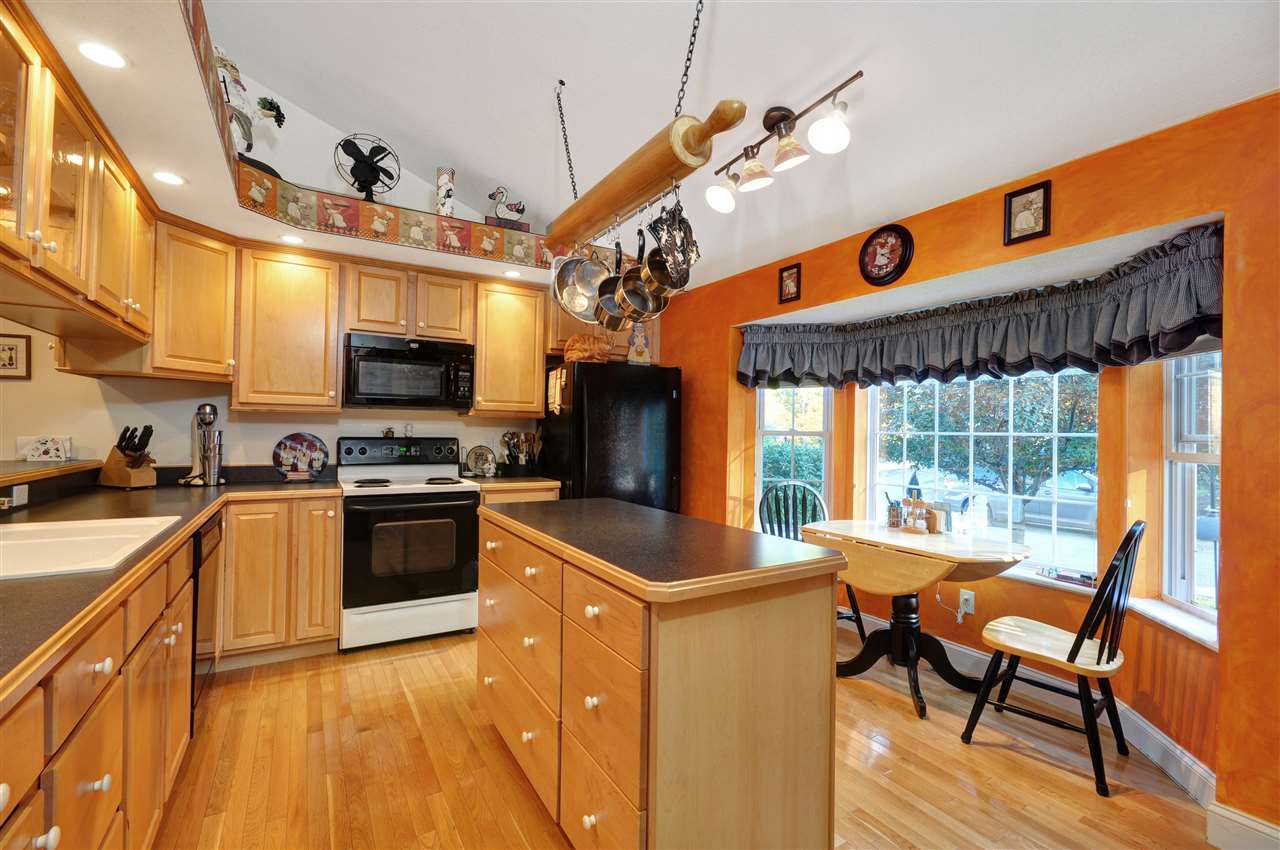 19 Maplevale Road East Kingston, NH 03827 - Photo 11 of 31